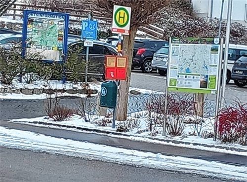 Die Bushaltestelle an der Trostberger Straße in Schnaitsee bleibt künftig verwaist. Foto Unterforsthuber