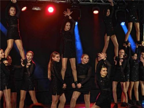 Die Carambas Teenies aus Haag ernteten begeisterten Applaus. Fotos Meindl