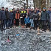 Feuerwehren und Schützen im eisigen Wettkampf