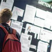 Privatisierung staatlichen Wohnraums fällt der Politik heute auf die Füße