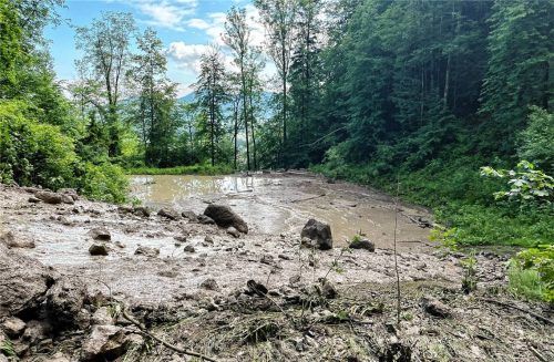 Ein Wildbach-Auffangbecken am Weg zum Wagner am Berg.Foto re