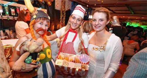 Eine bunte Gruppe mit Asterix und Obelix, Popcorn und einem Sternchen.Fotos  Stuffer