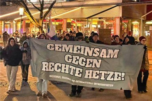 Einig gegen rechts zeigten sich die Organisatoren einer Demonstration gegen eine Veranstaltung der AfD.Foto  Kreibich