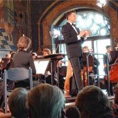 Walzerseligkeit mit Charme und Eleganz