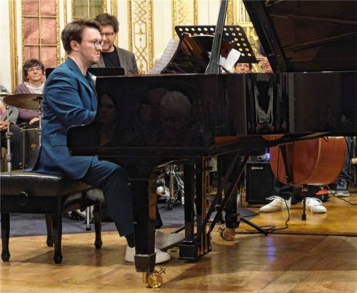 Frank Dupree spielte am Flügel solo Pianostücke von Claude Debussy. Foto Georg Füchtner