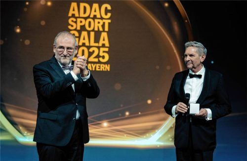 Fritz Schadeck aus Bad Aibling hat die höchste Auszeichnung des ADAC für sein Lebenswerk erhalten.Foto ADAC