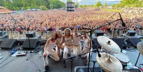 Für Beard und ihre Band war der Auftritt auf dem Rosenheimer Sommerfestival 2025 „ein absoluter Höhepunkt“. Foto Toby Beard.