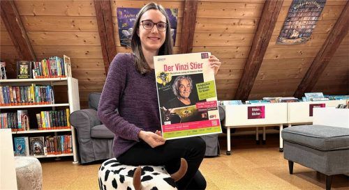 Für das Jahr 2026 plant die Bücherei Prien ein vielseitiges Veranstaltungs- und Medienangebot und möchte ihre Rolle als Ort der Leseförderung, Medienkompetenz und kulturellen Begegnung weiter ausbauen. „Ein Höhepunkt in unserem diesjährigen Programm ist die musikalische Bilderbuchlesung „Der Vinzi Stier“ mit dem bekannten Autor und Illustrator Sebastian Huber im Chiemsee Saal“, freut sich Büchereileiterin Melanie Schieber. Foto MarKT pRIEN