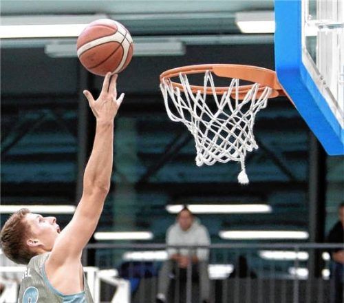 Für Severin Weigel und die SBR-Herren hat es gegen die BG Illertal nicht gereicht.Foto Wolfgang Fehrmann