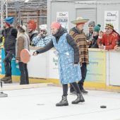 Dorfturnier im Eisstockschießen