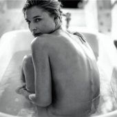 200 Werke aus der Perspektive der Frau