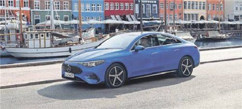 Große Ehre: Der vollelektrische Mercedes CLA gewann die Wahl zum europäischen Auto des Jahres. Foto MERCEDES-BENZ