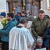 Täuflingsfeier mit Segnung – 50 Babys feiern mit