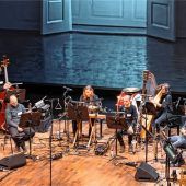 Wandernde Türen und Variationen