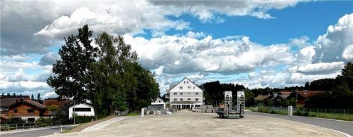 Im Umbau befindet sich die Dorfmitte.