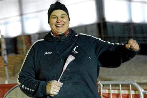 Kathleen Neumayer setzte sich bei den Damen mit drei Metern Vorsprung durch, obwohl sie nach der Vorrunde nur Zweite war.Fotos Albert Kamhuber