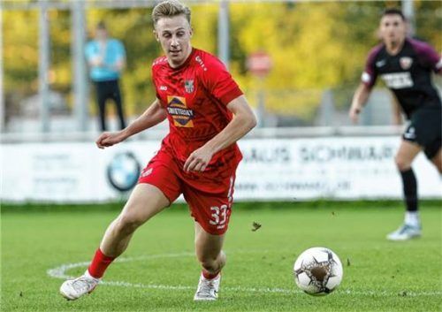 Kenan Smajlovic spielt wieder in Traunstein.Foto Hans Weitz