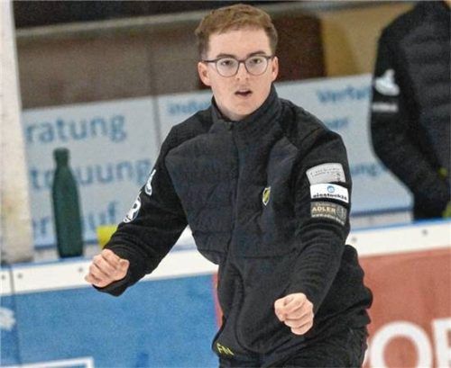 Noch leicht angespannt, aber gleich bereit zum Jubel: Fabian Neumaier ist deutscher Meister.Foto Albert Kamhuber