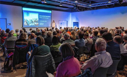 Wer seinen Nachlass frühzeitig und fundiert regeln will, profitiert vom Rat der Experten beim OVB EXPERTENFORUM „Erben und Vererben“. Foto hohnke