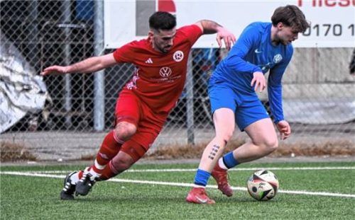 1860-Neuzugang Denis Stojcic gegen Mark Kremer.Foto Ruprecht