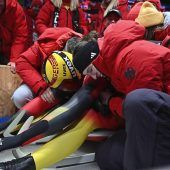 Gold mit steifem Hals