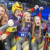 Team-Gold mit Legenden-Krönung