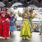 Um 11 Uhr tanzen die Marktweiber