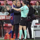 Hansi Flick regt sich mächtig auf