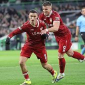 Stuttgart siegt in Glasgow