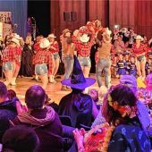 „Schee war’s“ – Gelebte Inklusion und Lebensfreude beim BRK-Faschingsball in Rosenheim