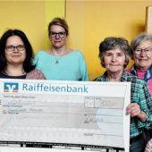 Spende für die Grundschule