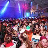 Rund 1.000 Narren beim großen Faschingsball in der Goldachhalle in St. Wolfgang