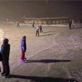 Eisdisco im Haager Freibad: Traum geht in Erfüllung