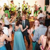 Feuerwehr Oberneukirchen feiert stilvoll