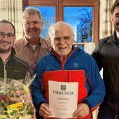 Heinz Schustek für 70 Jahre bei der Bergwacht geehrt