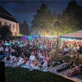 Kino unter dem Sternenhimmel