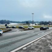 Kreuzung wird durch Kreisverkehr ersetzt