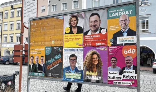 Am Wahlsonntag, 8. März, stimmen die Wähler auch über die künftige Zusammensetzung des Mühldorfer Kreistags ab. Foto Christa Latta
