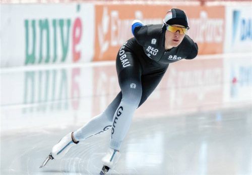 Ashley Völker gewann den Gesamtweltcup über 3.000 Meter bei den Neo-Senioren. Foto Wukits