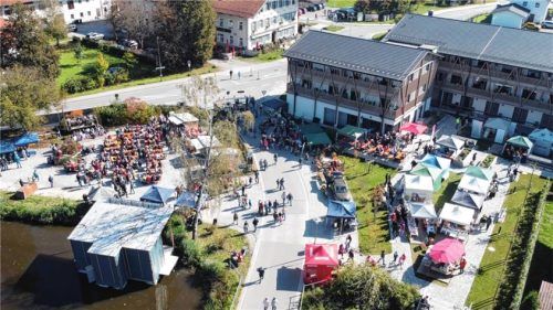 Bauernherbst auf dem Gelände der Seniorenwohnanlage.Foto Gemeinde Prutting