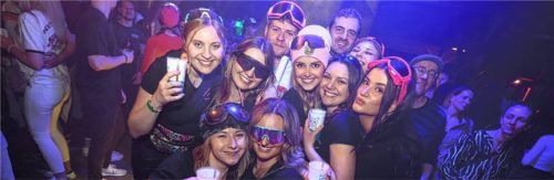 Bei der Après-Ski-Party ging ordentlich die Post ab. Foto  Stuffer