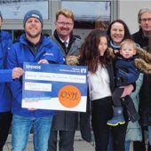 Ein neuer Spielturm für den Kindergarten