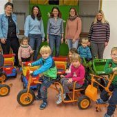 Rikscha, Bagger und Bulldog