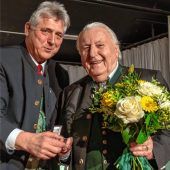 Bürgermedaille für Albert Schnitzer