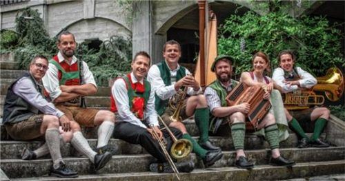 Die Alpenlandler Musikanten spielen bereits seit 2012 zusammen.Foto  re
