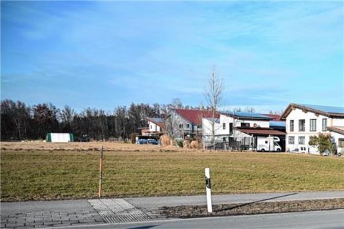 Die in der Planung als „Hochwasserschutz Rückhalteraum Aich“ bezeichnete Fläche.Foto Ruprecht