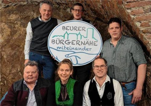 Die Kandidaten: (vorne, von links) Hans Warter, Susanne Stadler, Wolfgang Scherer; (hinten, von links) Paul Erhard Heiß, Hans Purainer, Stefan Artmann; auf dem Foto fehlt Max Tiefenmooser.Foto Beurer Bürgernähe