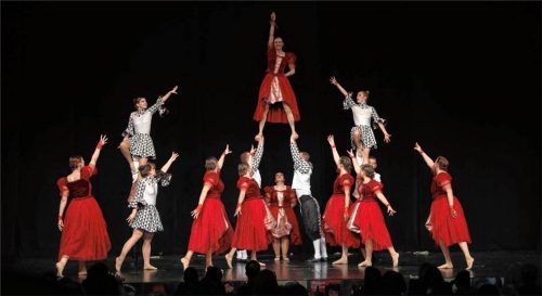 Die Lokalmatadoren – die Garde der Narrengilde Kraiburg. Fotos  Stuffer