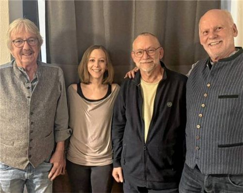 Die neue Vorstandschaft des Vereins: (von links) Peter Lindner senior, Sonja Lindner, Christoph Taubeneder und Walter Brielmeier. Foto re