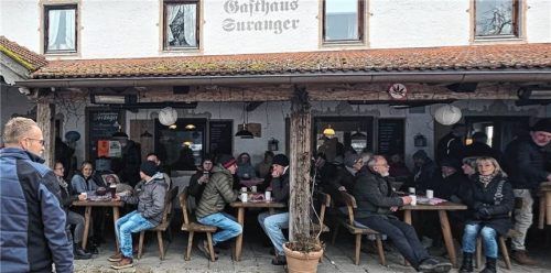 Die Veranstaltung im Gasthof Suranger war gut besucht. Foto re